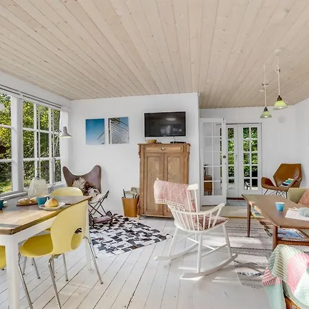 Aleta - 300m From The Sea By Interhome Feriehus